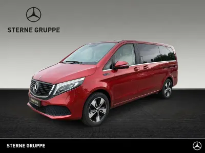 Gebraucht Mercedes EQV300 Avantgarde 150 kW (204 PS) 2021 Rot Van / Kleinbus