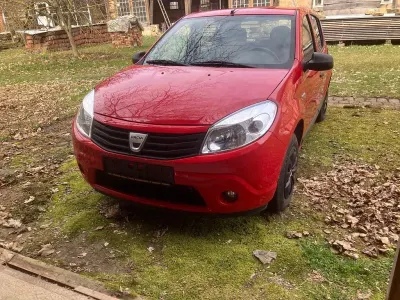 Gebraucht Dacia Sandero Ambiance 75 PS (55 kW) 2009 Rot Limousine