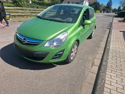 Second-hand Opel Corsa 90 CP (66 kW) 2013 Auriu Hatchback