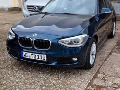 Gebraucht BMW 118 Sport Line 143 PS (105 kW) 2013 Blau Kleinwagen