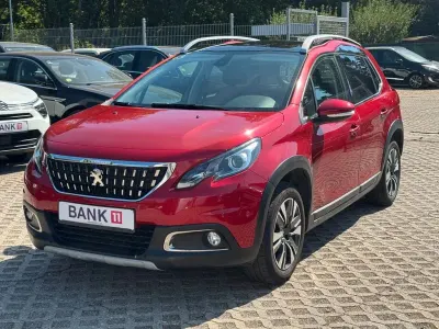 Gebraucht Peugeot 2008 Allure 83 PS (61 kW) 2018 Lackierung ultimaterot SUV