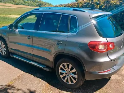 Second-hand VW Tiguan 200 CP (147 kW) 2008 Gri SUV