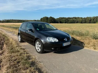 Gebraucht VW Golf VI United 105 PS (77 kW) 2008 Schwarz Kleinwagen