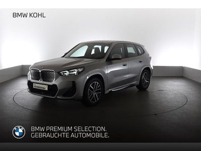 Gebraucht BMW iX1 M Sport 225 kW (306 PS) 2025 Silber SUV