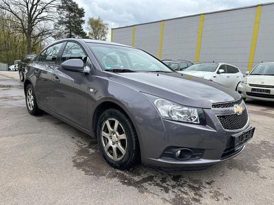 Usado Chevrolet Cruze LT 163 CV (119 kW) 2012 Gris Berlina