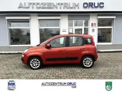 Second-hand Fiat Panda Lounge 86 CP (63 kW) 2015 Roșu Hatchback