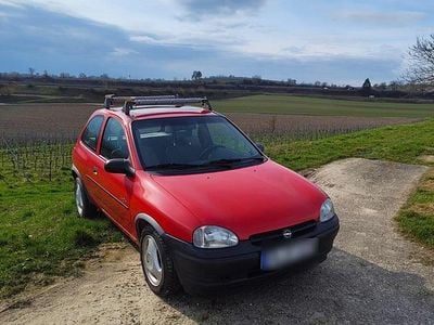 Gebraucht Opel Corsa 60 PS (44 kW) 1995 Rot Kleinwagen