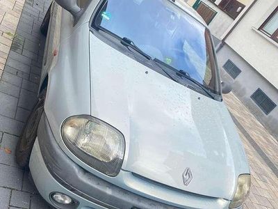 Renault Clio II