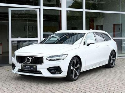 Gebraucht Volvo V90 R-Design 190 PS (139 kW) 2019 Ice white, solid / solid Kombi