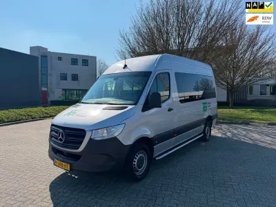Używany Mercedes Sprinter 114 KM (83 kW) 2020 Szary Van
