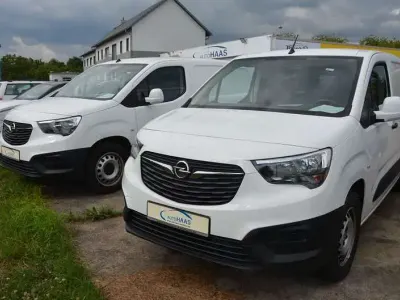 Gebraucht Opel Combo 102 PS (75 kW) 2021 Weiß Van / Kleinbus