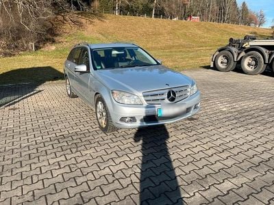 Gebraucht Mercedes C180 156 PS (114 kW) 2010 Silber Kombi