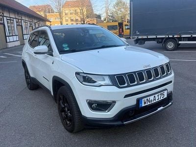 Gebraucht Jeep Compass Opening Edition 170 PS (125 kW) 2017 Arctic SUV