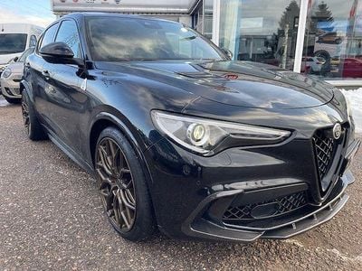 Gebraucht 2023 Alfa Romeo Stelvio Quadrifoglio SUV | 71.990 €