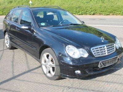 Mercedes C180