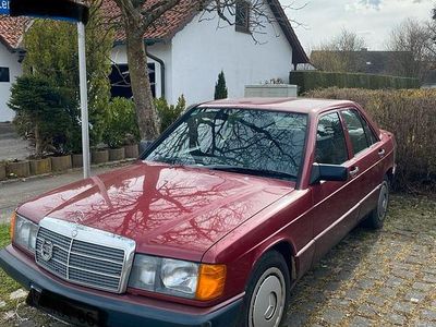 Usata Mercedes 190 102 CV (75 kW) 1989 Berlina