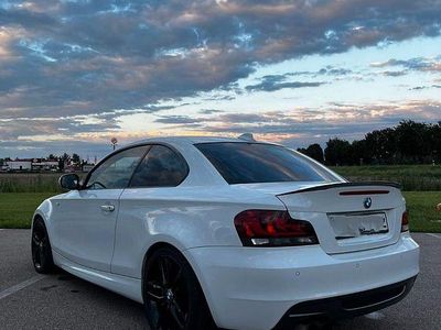 Gebraucht BMW 135 Coupé M Performance 306 PS (225 kW) 2012 Weiß Coupé