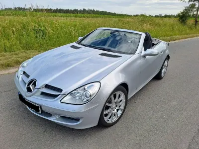 Gebraucht Mercedes SLK200 163 PS (119 kW) 2006 Silber Cabrio