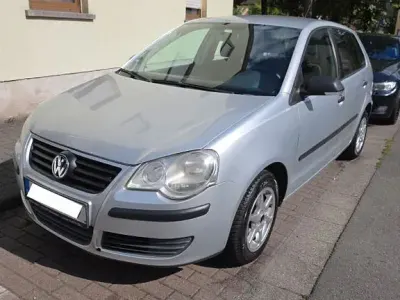 Gebraucht VW Polo Trendline 64 PS (47 kW) 2005 Silber Kleinwagen