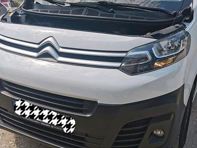 Weiß Gebraucht 2019 Citroën Jumpy Van / Kleinbus | 19.000 € (Etwas zu teuer)