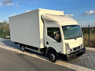 Gebraucht Nissan Cabstar 136 PS (100 kW) 2014 Weiß Pickup
