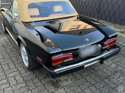 Gebraucht Fiat 124 Spider 105 PS (77 kW) 1980 Schwarz Cabrio