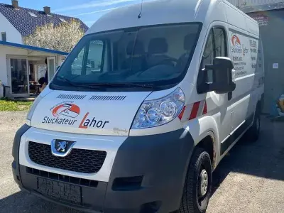 Gebraucht Peugeot Boxer 131 PS (96 kW) 2011 Weiß Van