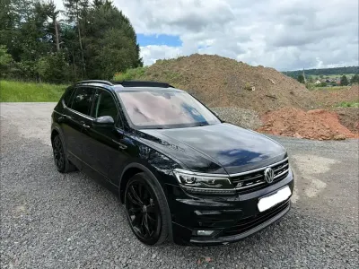 Gebraucht VW Tiguan Allspace R-line 239 PS (175 kW) 2020 Schwarz SUV