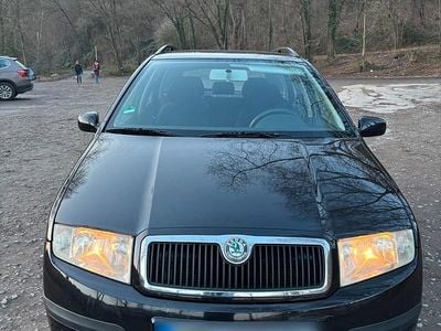 Schwarz Gebraucht 2006 Skoda Fabia Kombi | 2.100 € (Fairer Preis)