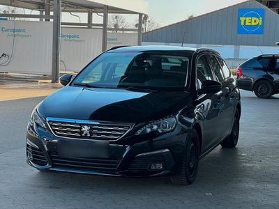 Gebraucht Peugeot 308 120 PS (88 kW) 2018 Kombi