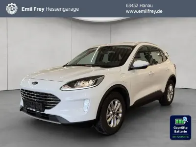 Gebraucht Ford Kuga Titanium 224 PS (164 kW) 2022 Frozen white SUV