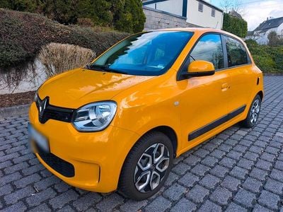 Gebraucht Renault Twingo LIMITED 73 PS (53 kW) 2019 Gelb Kleinwagen