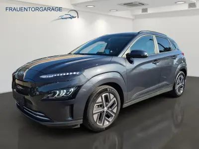 Gebraucht Hyundai Kona Prime 150 kW (204 PS) 2022 Dark knight SUV