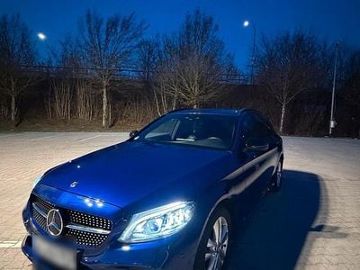 Gebraucht Mercedes C400 AMG line 333 PS (244 kW) 2019 Blau Kombi