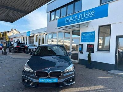 Gebraucht BMW 218 Active Tourer Advantage 136 PS (100 kW) 2015 Grau Van / Kleinbus