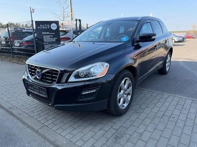 Usado Volvo XC60 Summum 163 HP (119 kW) 2010 Preto SUV