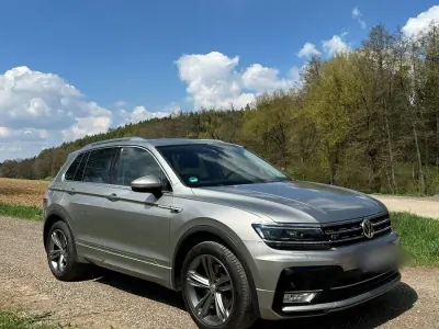 Gebraucht VW Tiguan R-line 190 PS (139 kW) 2016 Silber SUV