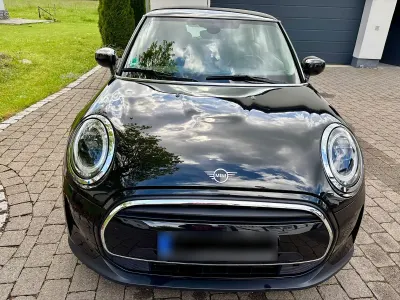 Gebraucht Mini ONE 102 PS (75 kW) 2022 Schwarz Kleinwagen