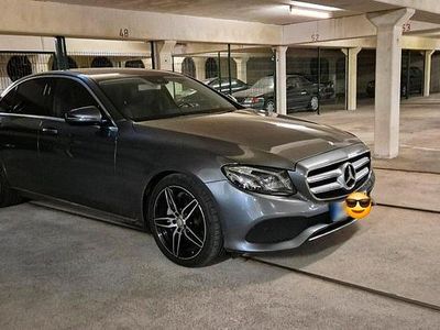 Gebraucht Mercedes E350 258 PS (189 kW) 2016 Grau Limousine