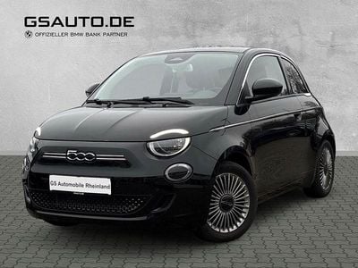 Begagnad Fiat 500e 86 kW (118 HK) 2023 Svart Halvkombi