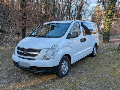Gebraucht Hyundai H-1 170 PS (125 kW) 2010 Weiß Van / Kleinbus