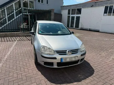 Gebraucht VW Golf V 80 PS (58 kW) 2008 Grau Kleinwagen