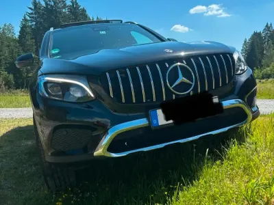 Gebraucht Mercedes GLC220 AMG 170 PS (125 kW) 2018 Schwarz SUV