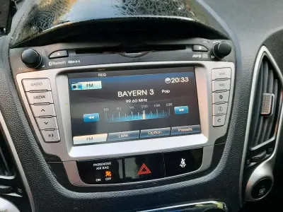 Gebraucht Hyundai ix35 116 PS (85 kW) 2011 Grau SUV