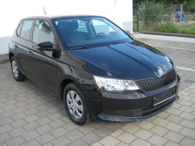 Gebraucht Skoda Fabia Active 90 PS (66 kW) 2016 Schwarz Limousine