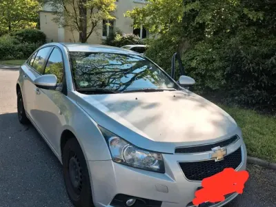 Używany Chevrolet Cruze 124 KM (91 kW) 2010 Srebrny Sedan/Limuzyna