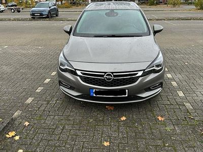 Gebraucht Opel Astra Sport 140 PS (102 kW) 2016 Grau Kombi