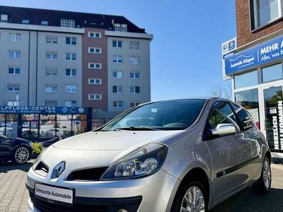 Gebraucht Renault Clio II Exception 111 PS (81 kW) 2006 Platingrau Kleinwagen