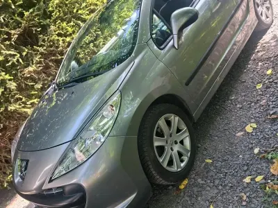 Gebraucht Peugeot 207 CC 120 PS (88 kW) 2007 Grau Cabrio