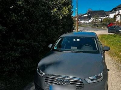 Gebraucht Audi A1 Sportback 95 PS (69 kW) 2016 Grau Kleinwagen